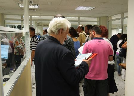 Ως τις 18 Νοεμβρίου δεκτές οι αιτήσεις για τα οικογενειακά επιδόματα