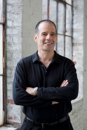 Μπάρι Στράους: Αλλο πετυχημένος στρατηλάτης, άλλο πολιτικός