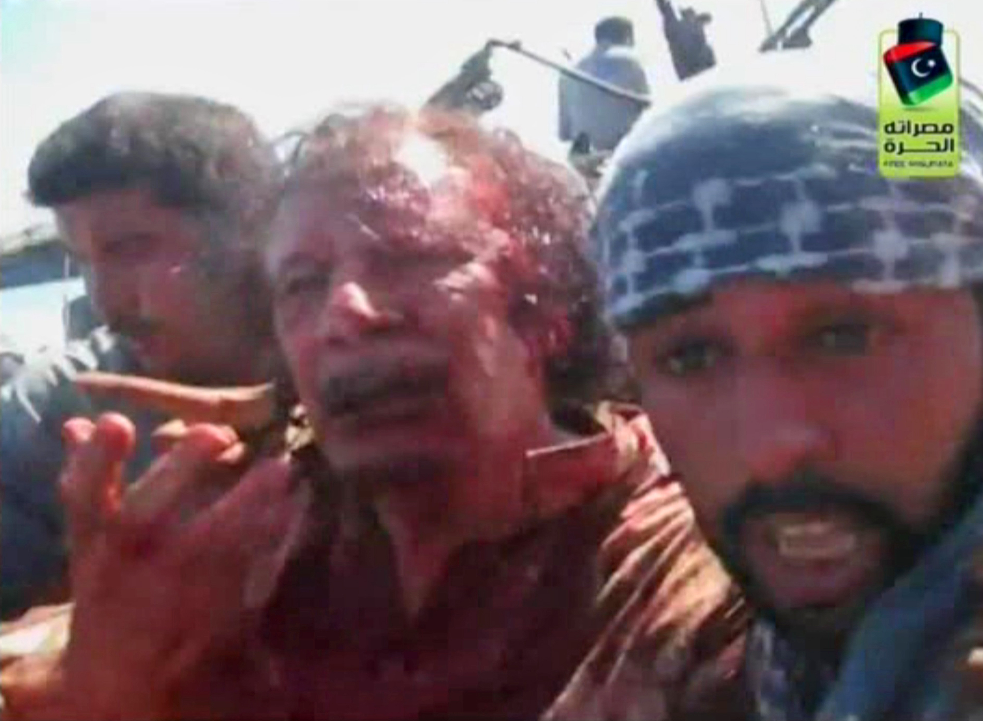 Διεθνές Ποινικό Δικαστήριο: «Εγκλημα πολέμου» ο θάνατος του Καντάφι