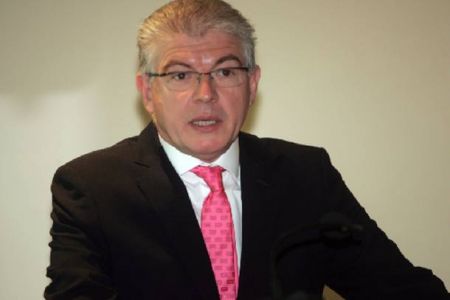 Ανδρ. Λυκουρέντζος: Δεν ξέρω αν παρακολουθούνται τα τηλέφωνά μας»