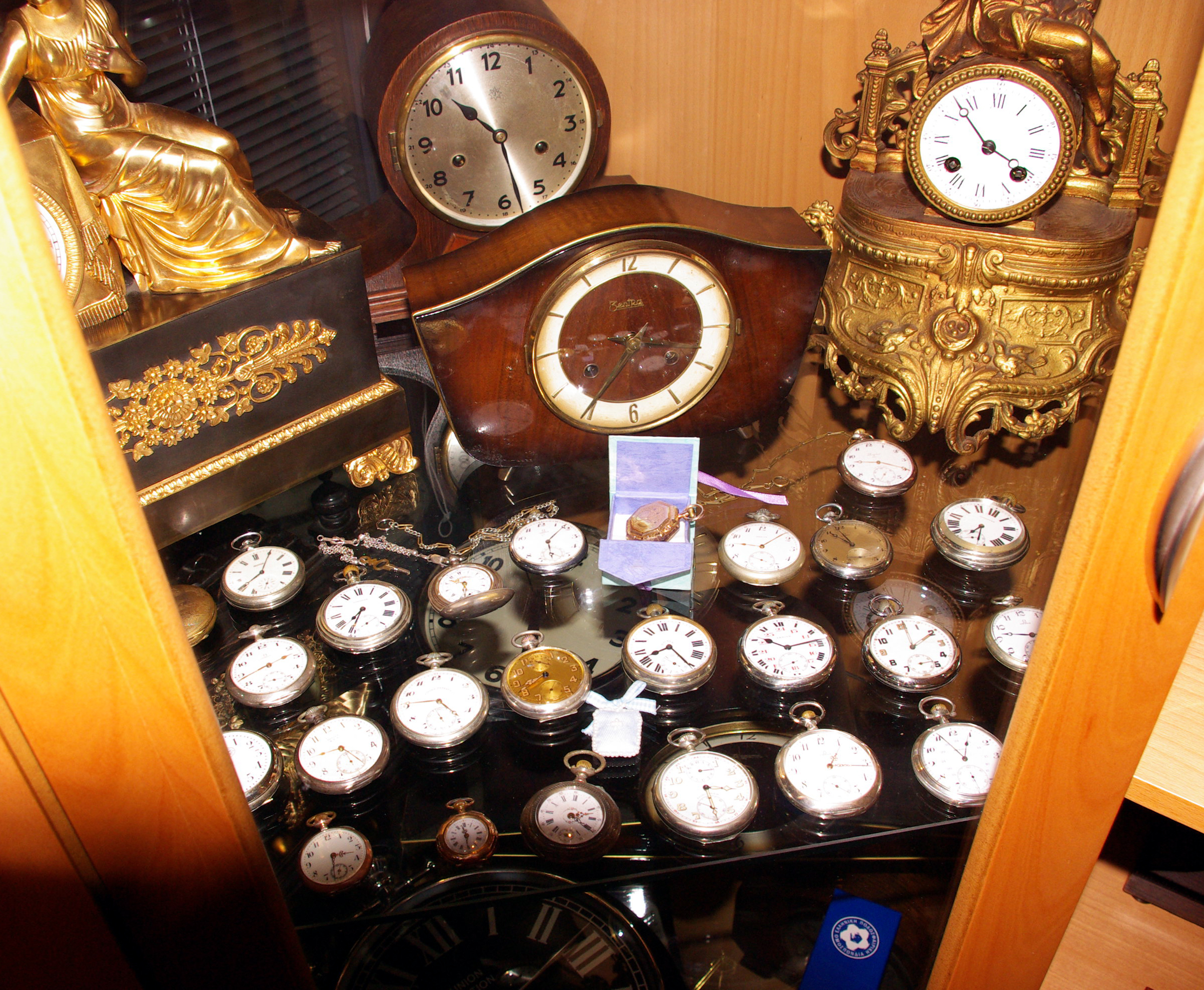 ΕΕ: Απώλειες €3,5 δισ. λόγω απομίμησης κοσμημάτων, ρολογιών, τσαντών, αποσκευών