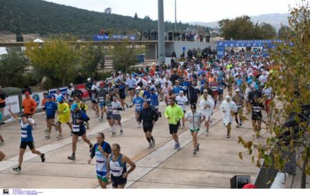 Μέτρα της Τροχαίας τη Κυριακή λόγω του 33ου Μαραθωνίου Αθηνών