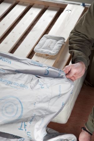 Απόβαση εφοπλιστών στην COCO-MAT