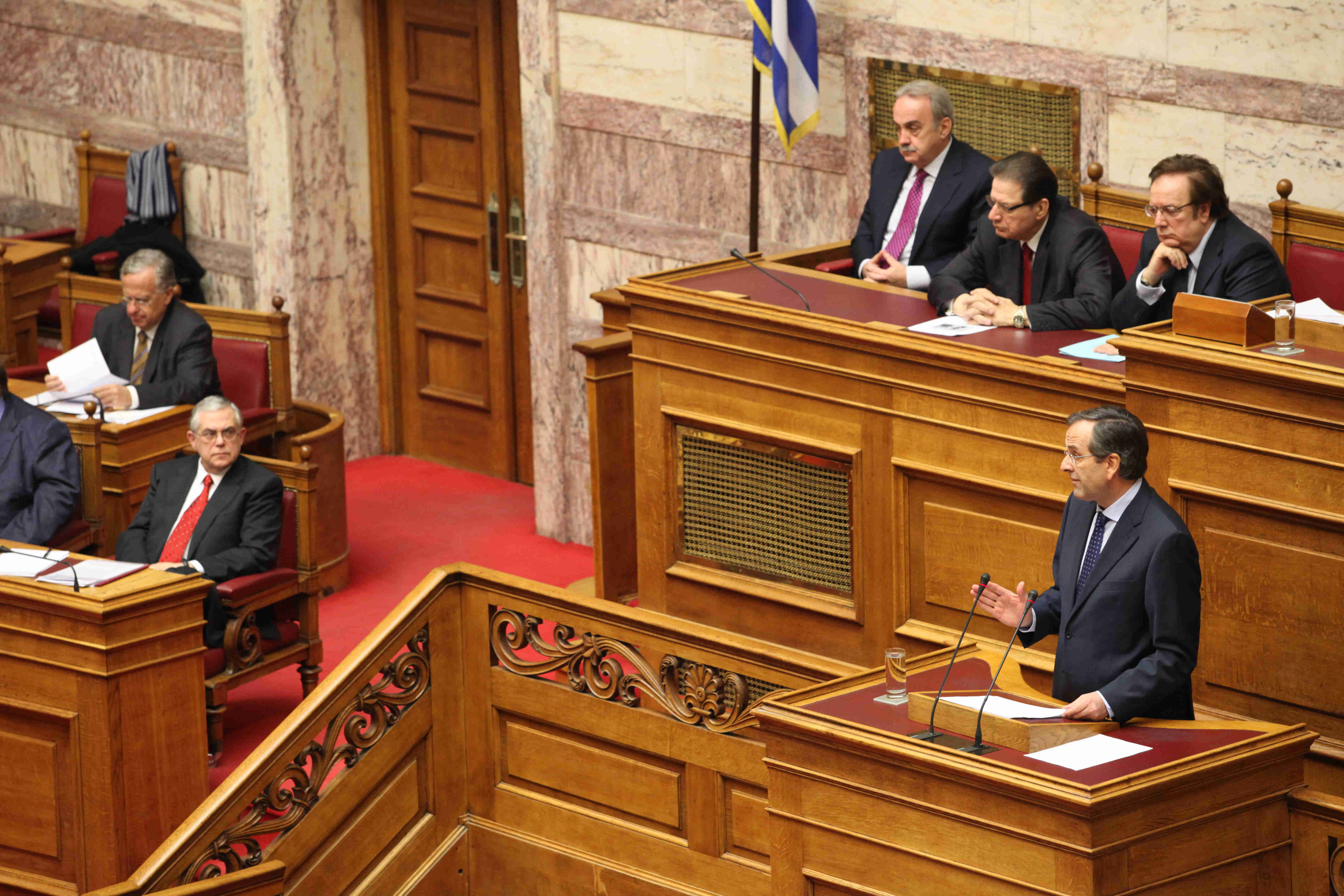 «Θα σοβαρευτούμε ή παίρνω και εγώ τις αποφάσεις μου»