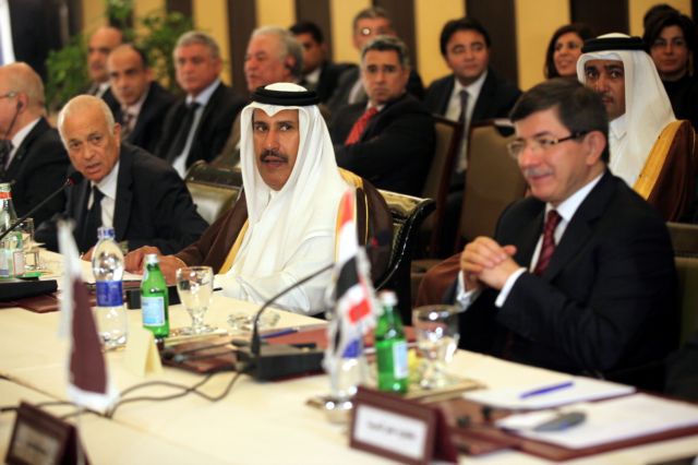 Νταβούτογλου: «Η Τουρκία έτοιμη για κάθε σενάριο στη Συρία»