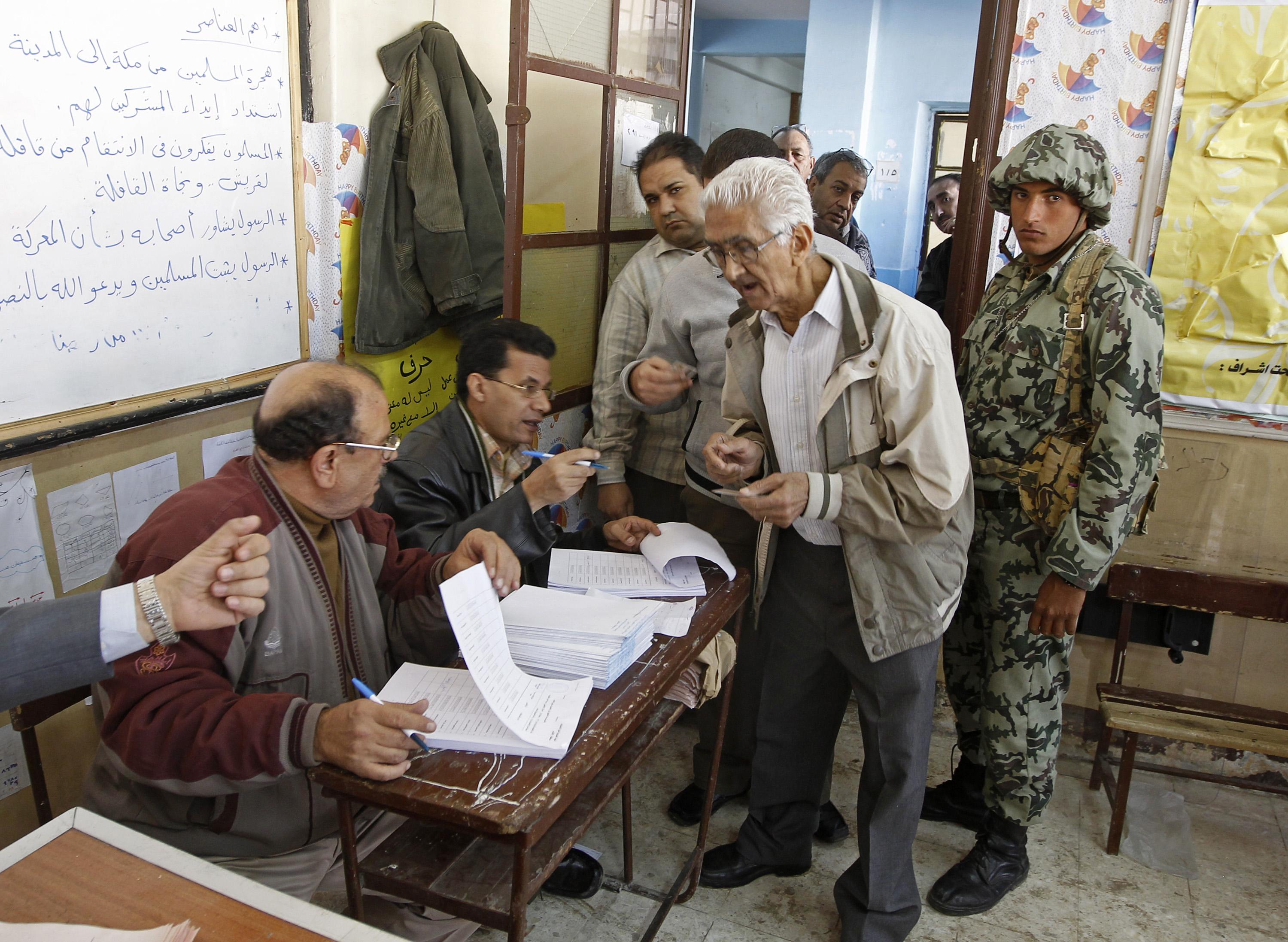 Αίγυπτος: Συρροή κόσμου στις πρώτες εκλογές μετά την αλλαγή καθεστώτος