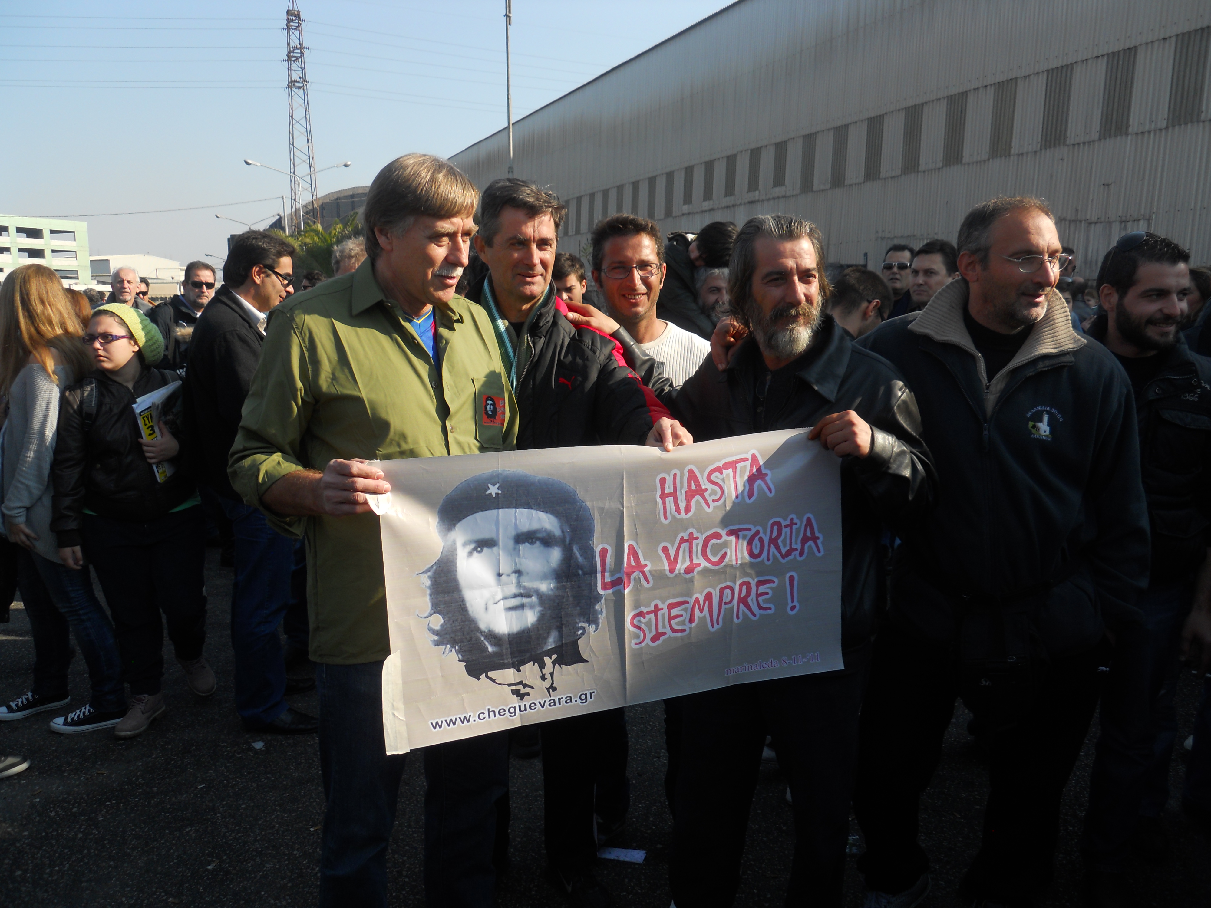 Hasta la Victoria Siempre: Στο πλευρό των απεργών της Χαλυβουργίας
