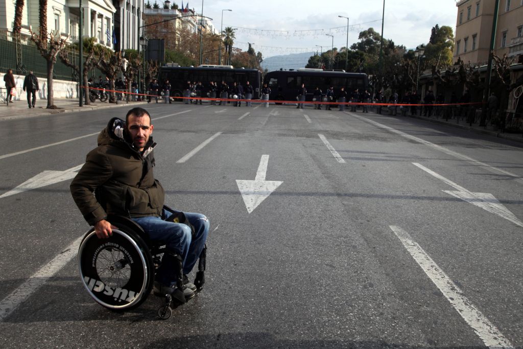 Επιστολή-«καμπανάκι» προς τον Τσίπρα από Άτομα με Αναπηρία