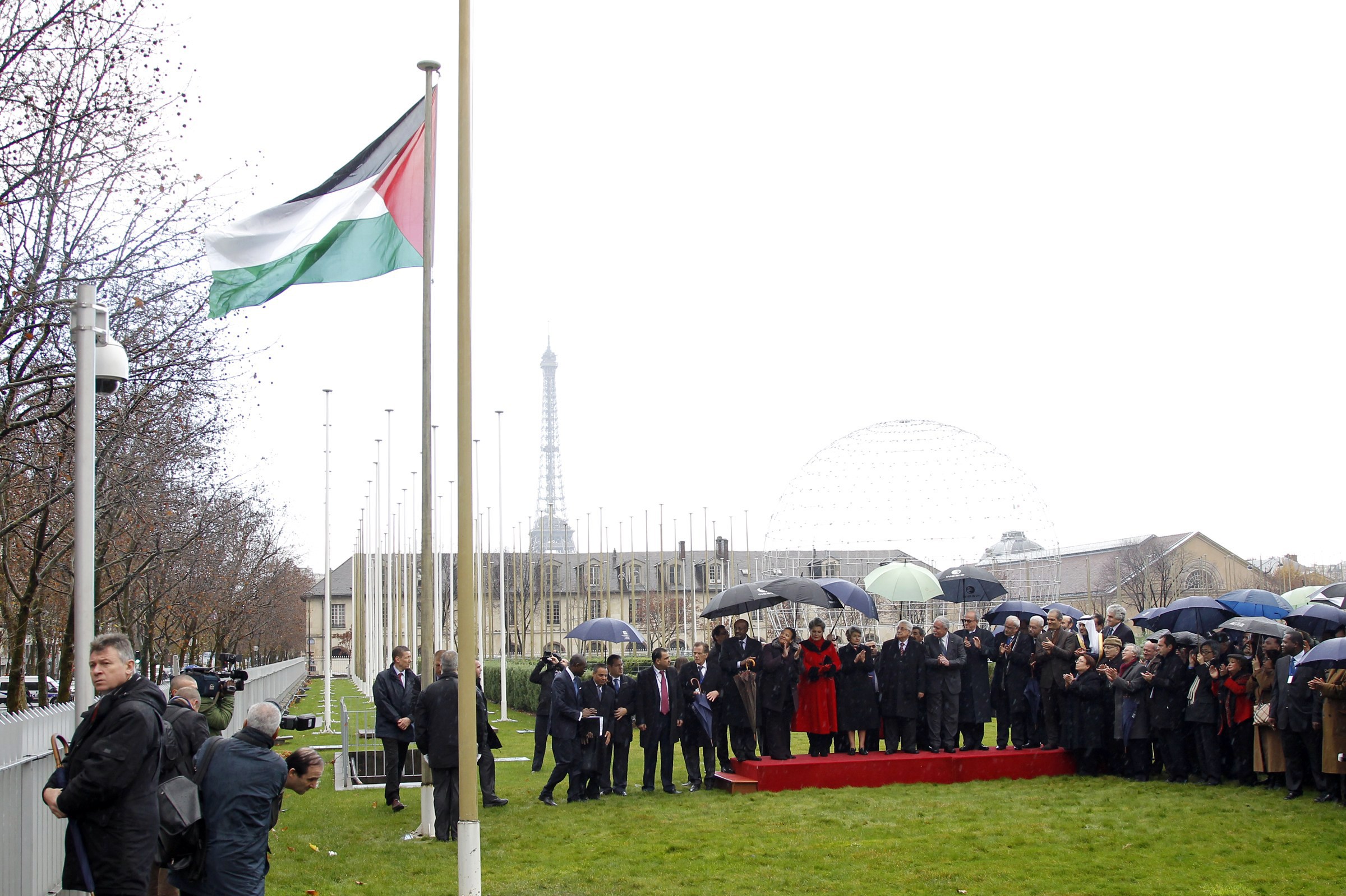 H σημαία της Παλαιστίνης κυματίζει στην Unesco