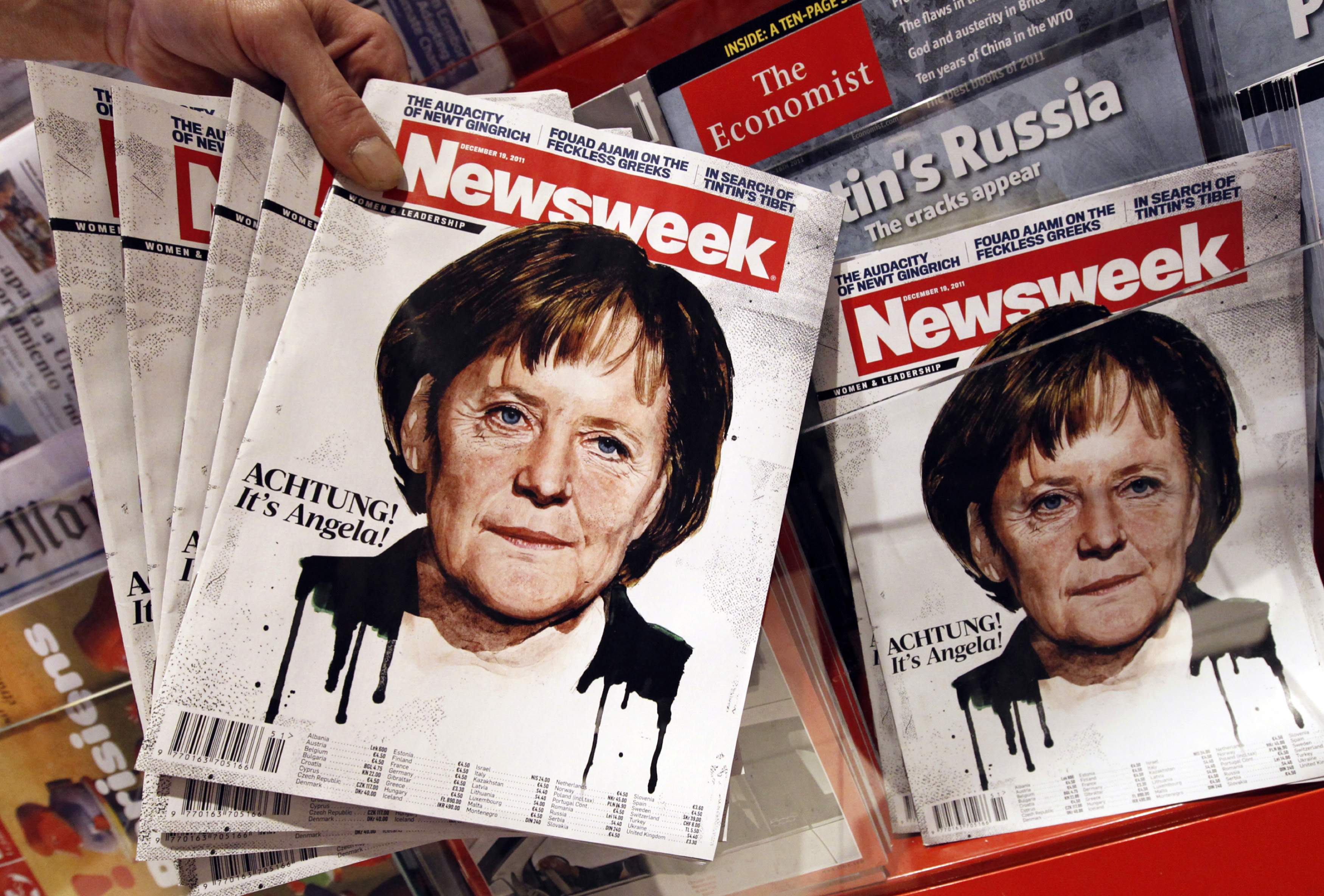 Newsweek: «Δύσπιστη με τον Σαρκοζί και ψυχρή με την ΕΕ η Μέρκελ»