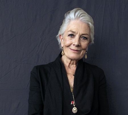 Βανέσα Ρεντγκρέιβ: «Νιώθω οδύνη για αυτές τις βίαια θρυμματισμένες ζωές»