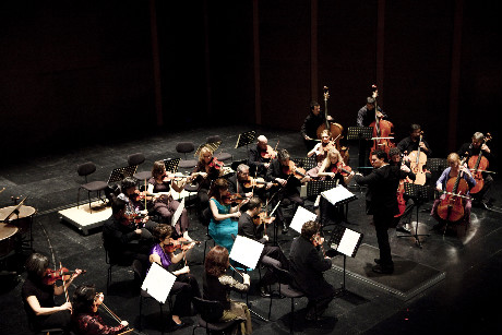 Κερδίστε 3 διπλές προσκλήσεις για την παράσταση «Η Καμεράτα με όργανα εποχής  Συναντήσεις ΙV:  Οι «4 Εποχές» του Vivaldi και «Το κόκκινο βιολί» του John Corigliano»