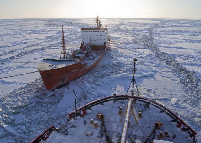 Αλάσκα: Ρωσικό πετρελαιοφόρο προσπαθεί να φτάσει σε αποκλεισμένη περιοχή