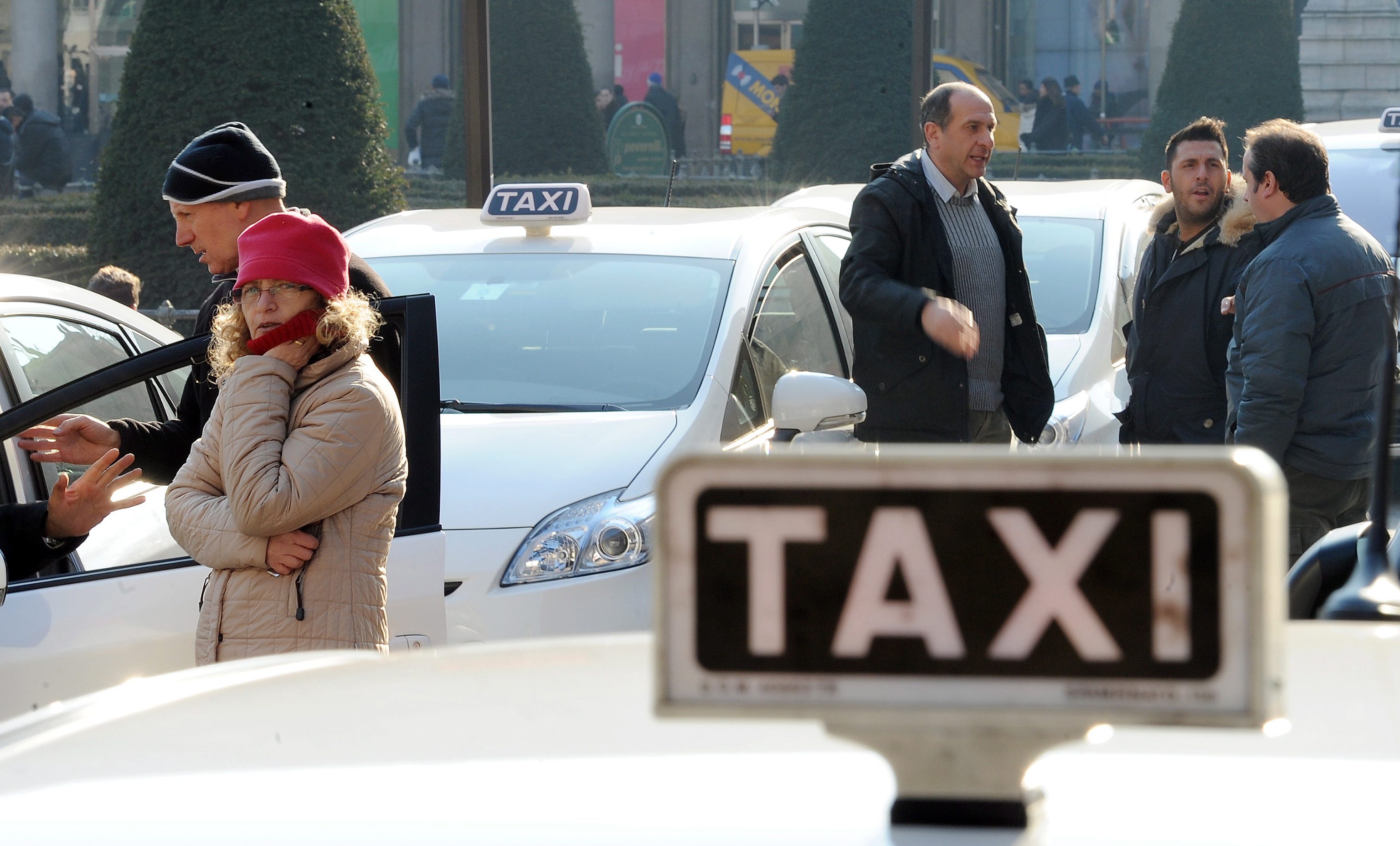 Πρόστιμο στους ταξιτζήδες με βερμούδα στην Ιταλία