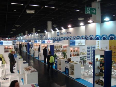 Αποκτούν το «σήμα» τους τα ελληνικά τρόφιμα και ποτά