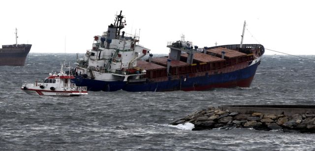 Ρωσικό πλοίο προσάραξε στη Θάλασσα του Μαρμαρά