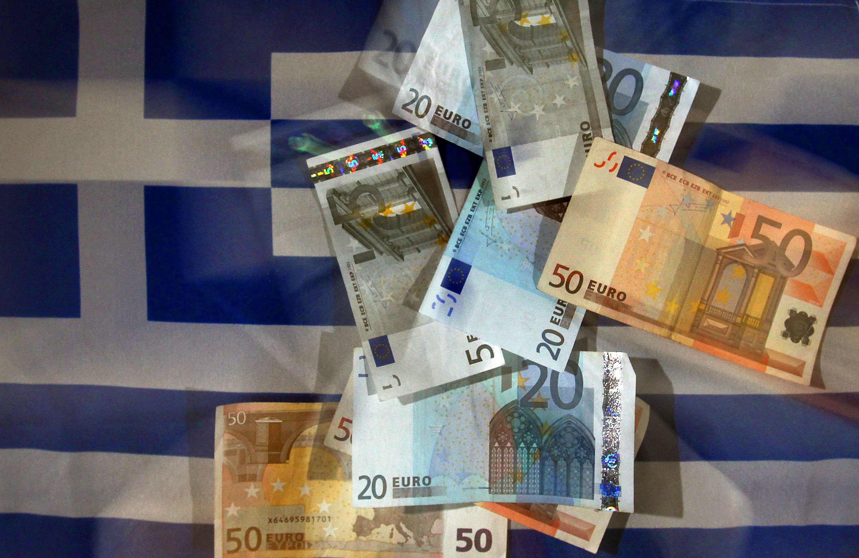 WSJ: Μοχλός πιέσεων προς την Ελλάδα η ελάφρυνση του χρέους