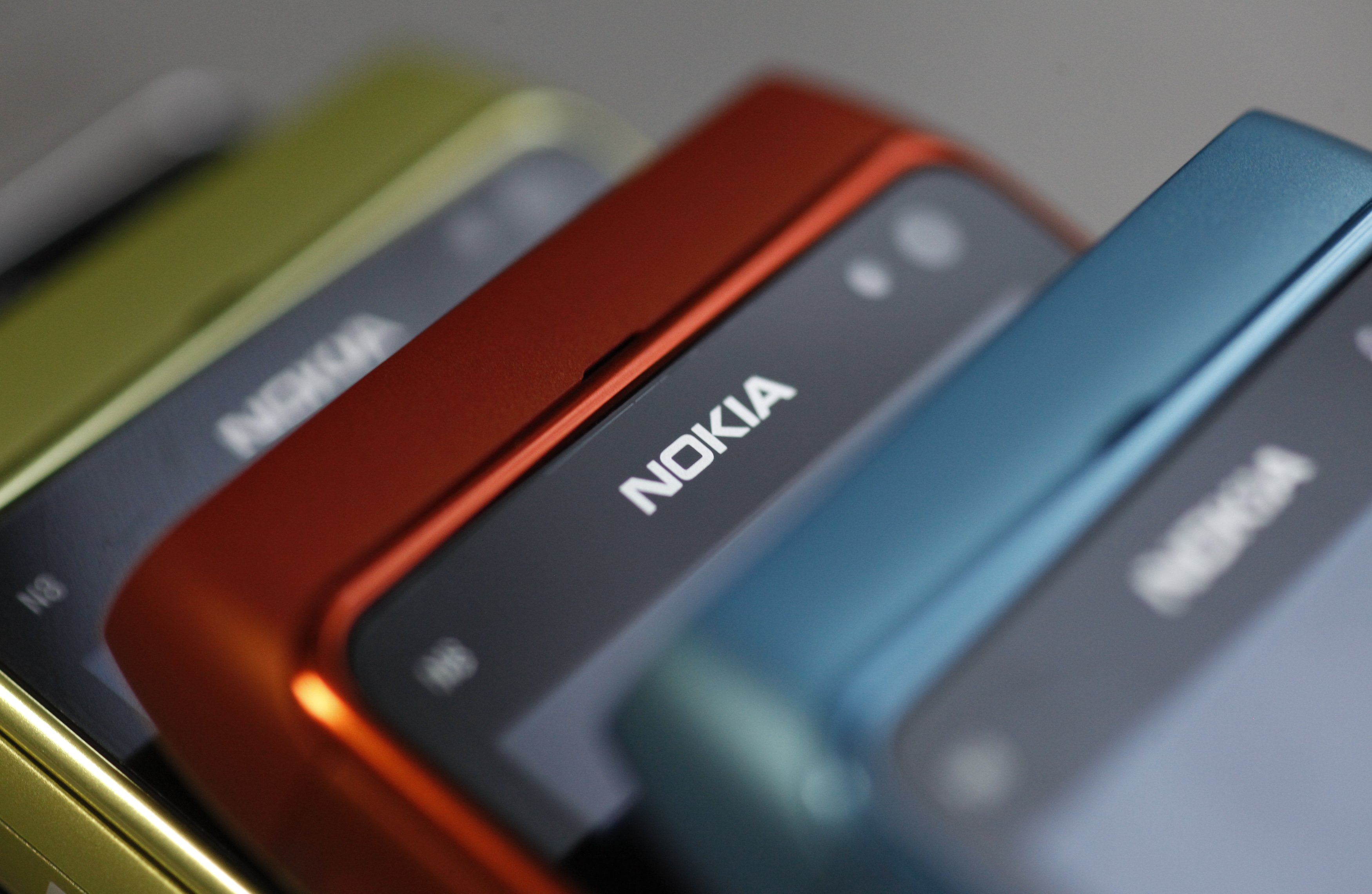 Η Nokia «μετακομίζει» στην Ασία και απολύει 4.000 εργαζομένους