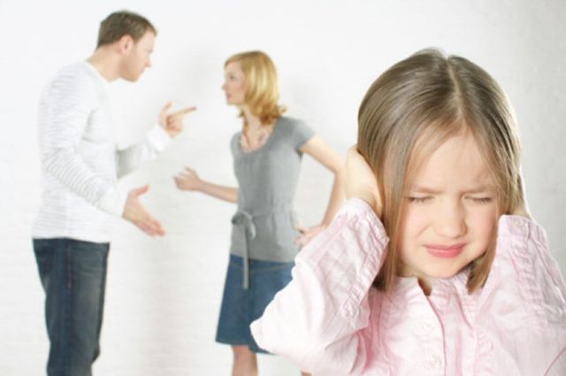 Μύθος το «καλό» διαζύγιο για τα παιδιά