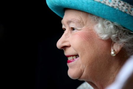 Η βασίλισσα Ελισάβετ σκοπεύει να καλέσει τον Τραμπ στη Βρετανία