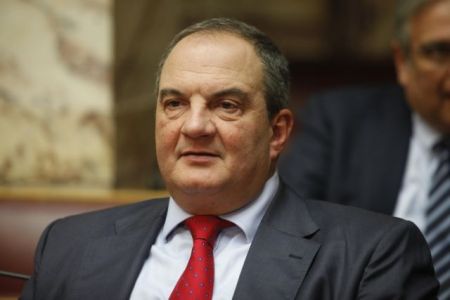 Τεντωμένα νεύρα σε βουλευτές και Μαξίμου