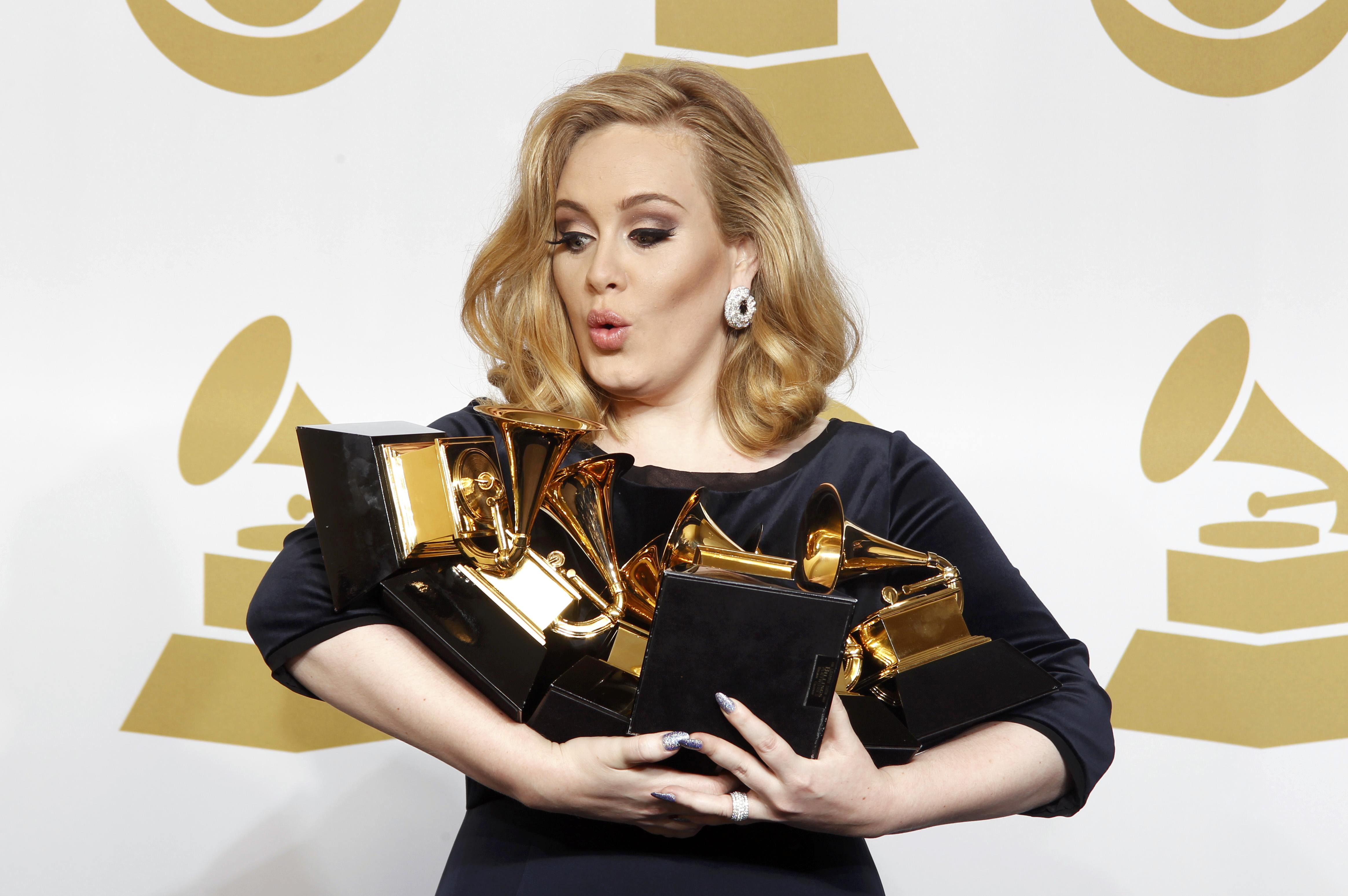Αντέλ: Η νικήτρια των φετινών Grammy