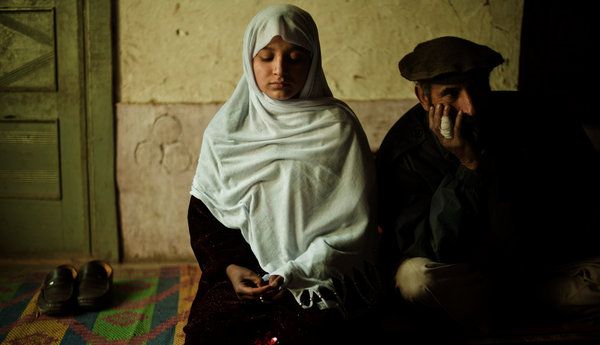 Στο Αφγανιστάν «αποζημιώνουν» δίνοντας ανήλικα κορίτσια