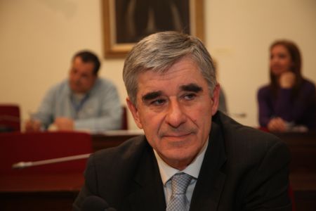 Βουλή: Βολές Νικολούδη κατά Proton και FBB