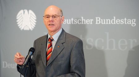 Ν. Λάμμερτ: «Η Ευρώπη χρωστά πολλά στην Ελλάδα, αλλά…»