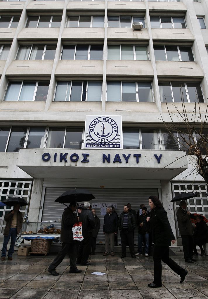 Επαναλαμβανόμενες απεργίες αποφάσισε η ΠΝΟ