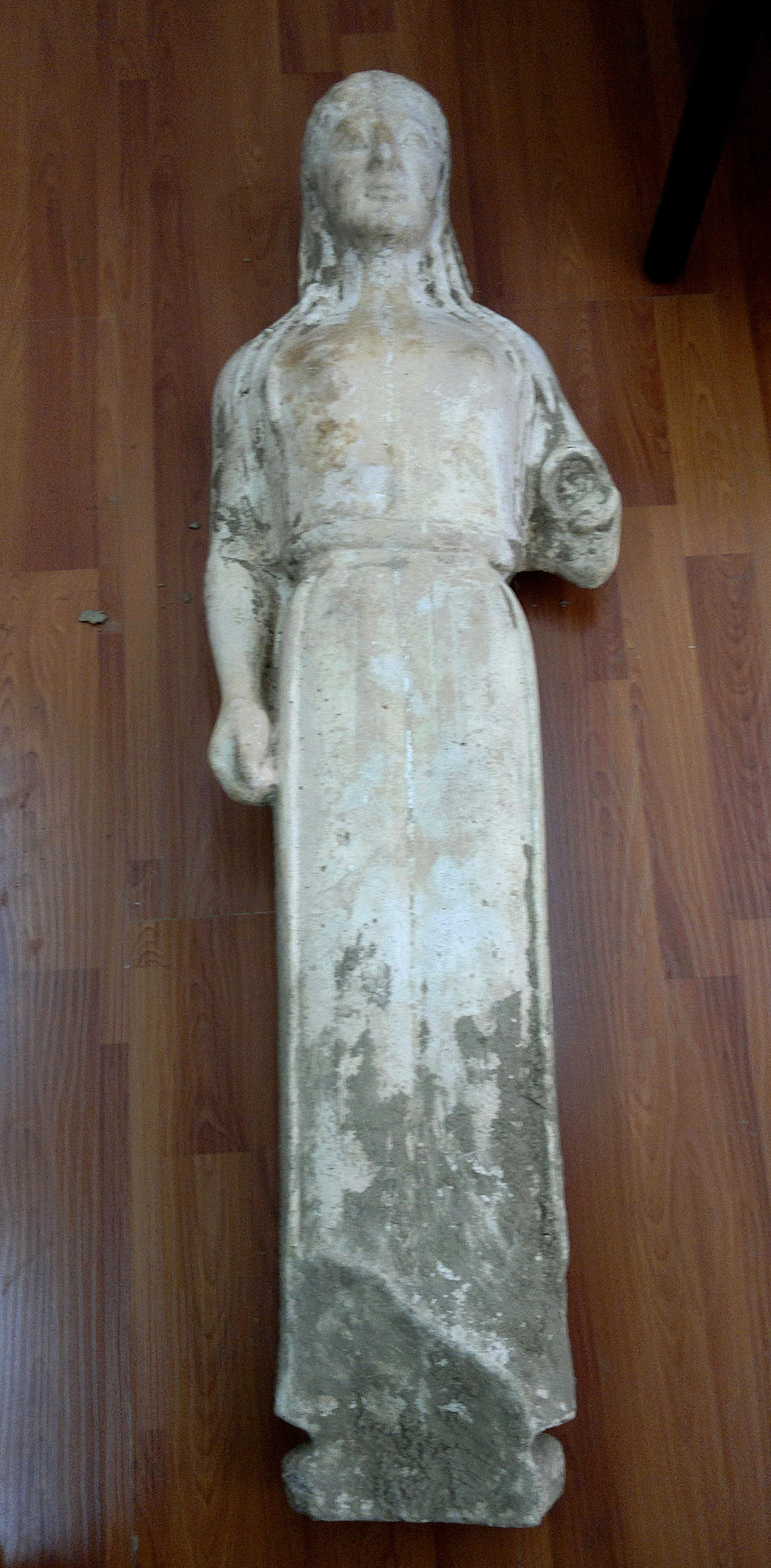 Πλαστό το άγαλμα Κόρης που βρέθηκε σε μαντρί