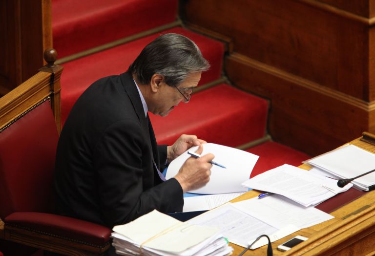 ΠαΣοΚ: Απέρριψε τροπολογία για σπάσιμο μεγάλων νησιωτικών δήμων | tovima.gr