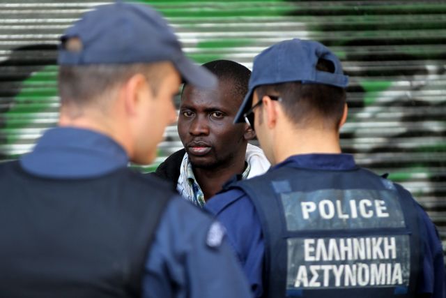 Σοβαρές αστυνομικές αυθαιρεσίες στην επιχείρηση Ξένιος Ζευς | tovima.gr