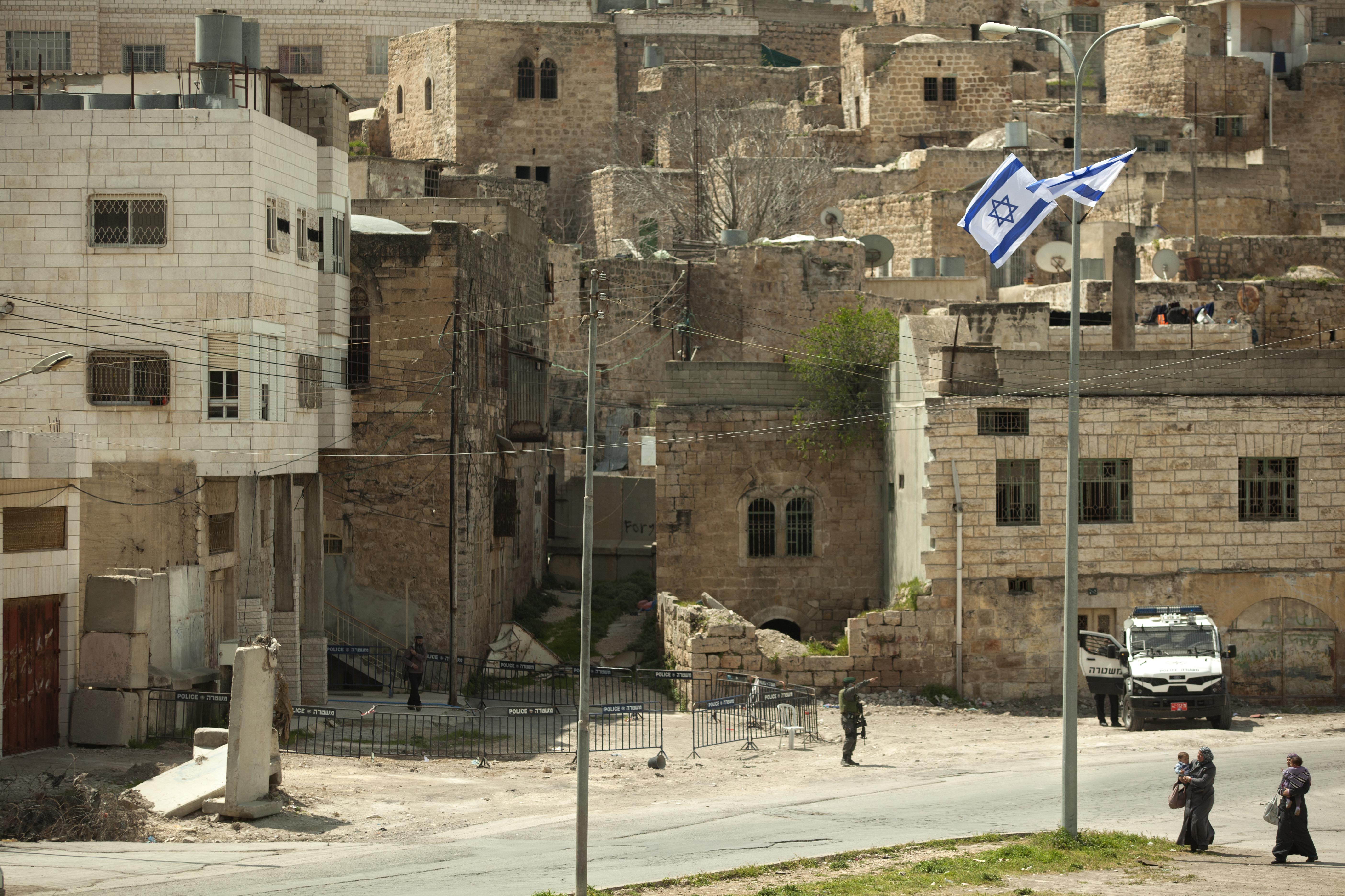 Ισραήλ: Νομιμοποίηση παράνομων οικισμών προωθεί ο Νετανιάχου