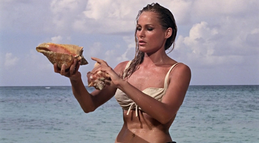 Ούρσουλα Αντρες :  Το πιο σέξι κορίτσι του Τζέιμς Μποντ