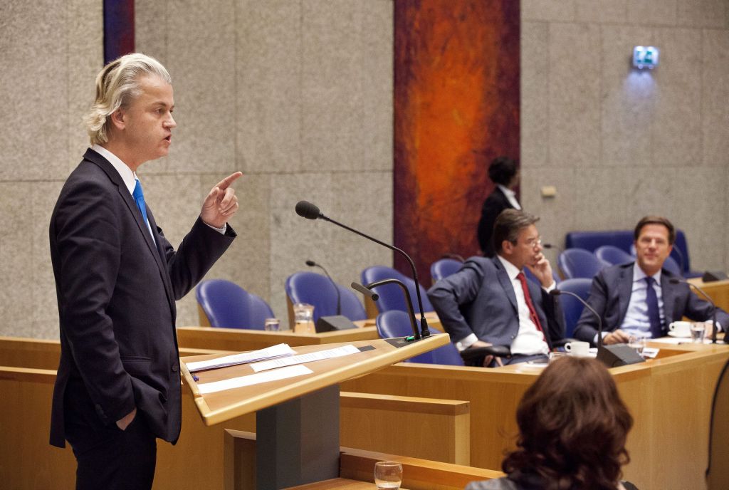 Βίλτερνς: Να προστατευθούν οι γυναίκες από τους μουσουλμάνους