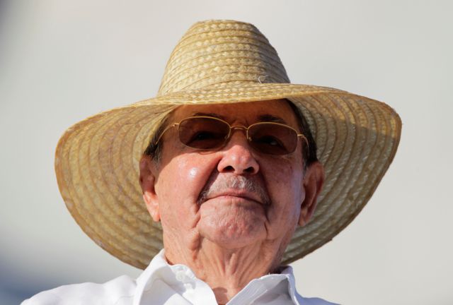 O Ραούλ στην Κούβα χωρίς τον Φιντέλ και στην απέναντι ακτή ο Τραμπ