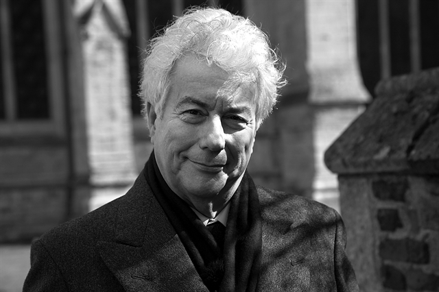 Κατάσκοποι και πατριώτες