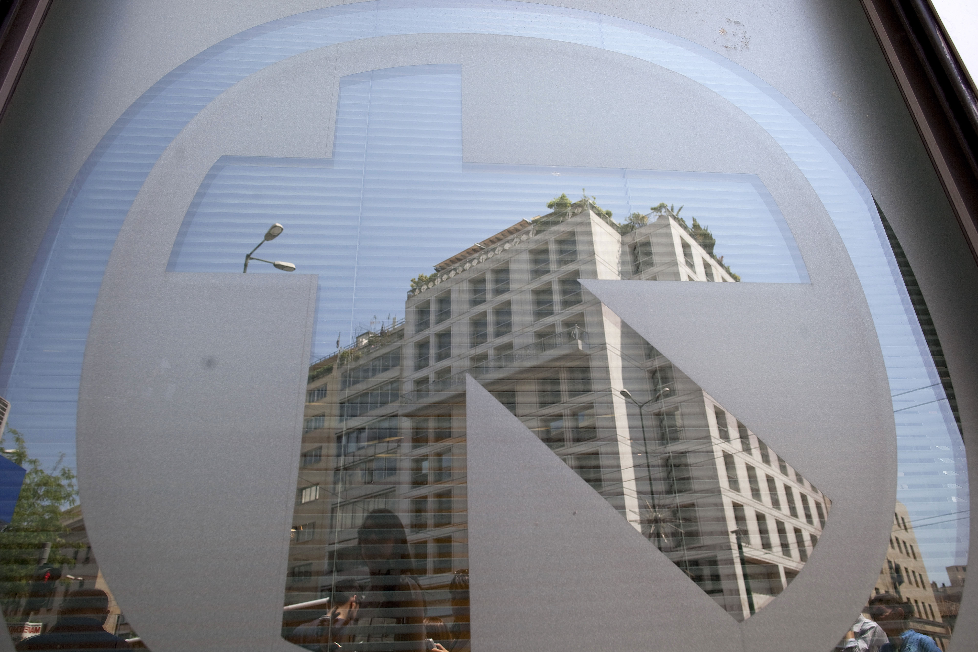 Υπεγράφη η νέα επιχειρησιακή σύμβαση της Alpha Bank