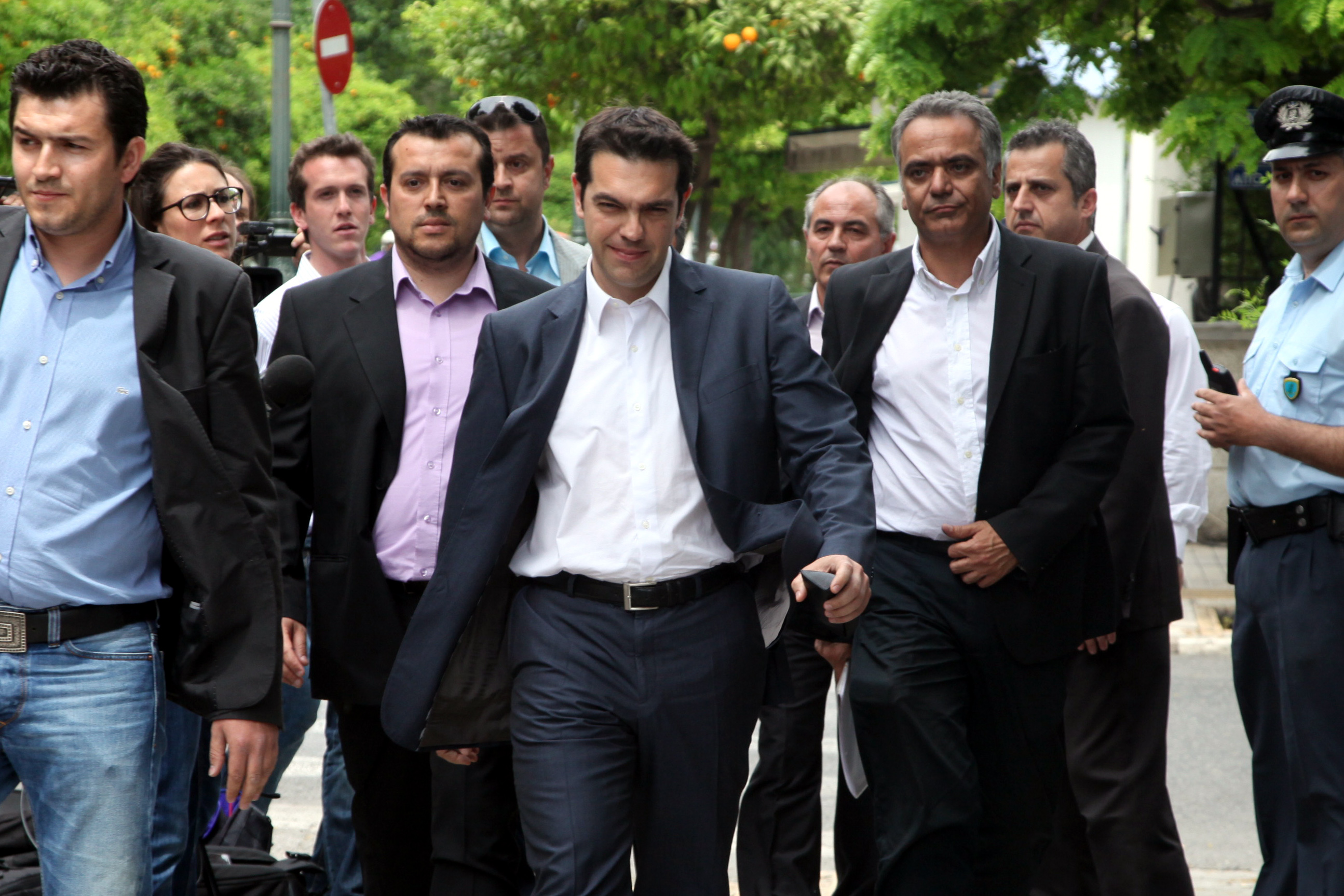 Πρώτο κόμμα ο ΣΥΡΙΖΑ και σε νέα δημοσκόπηση
