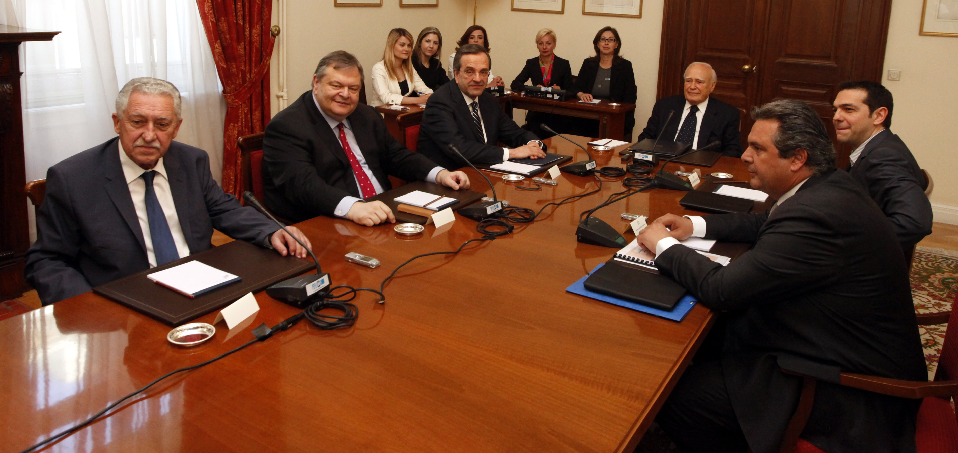 Με κυβέρνηση Πικραμμένου ξανά σε εκλογές