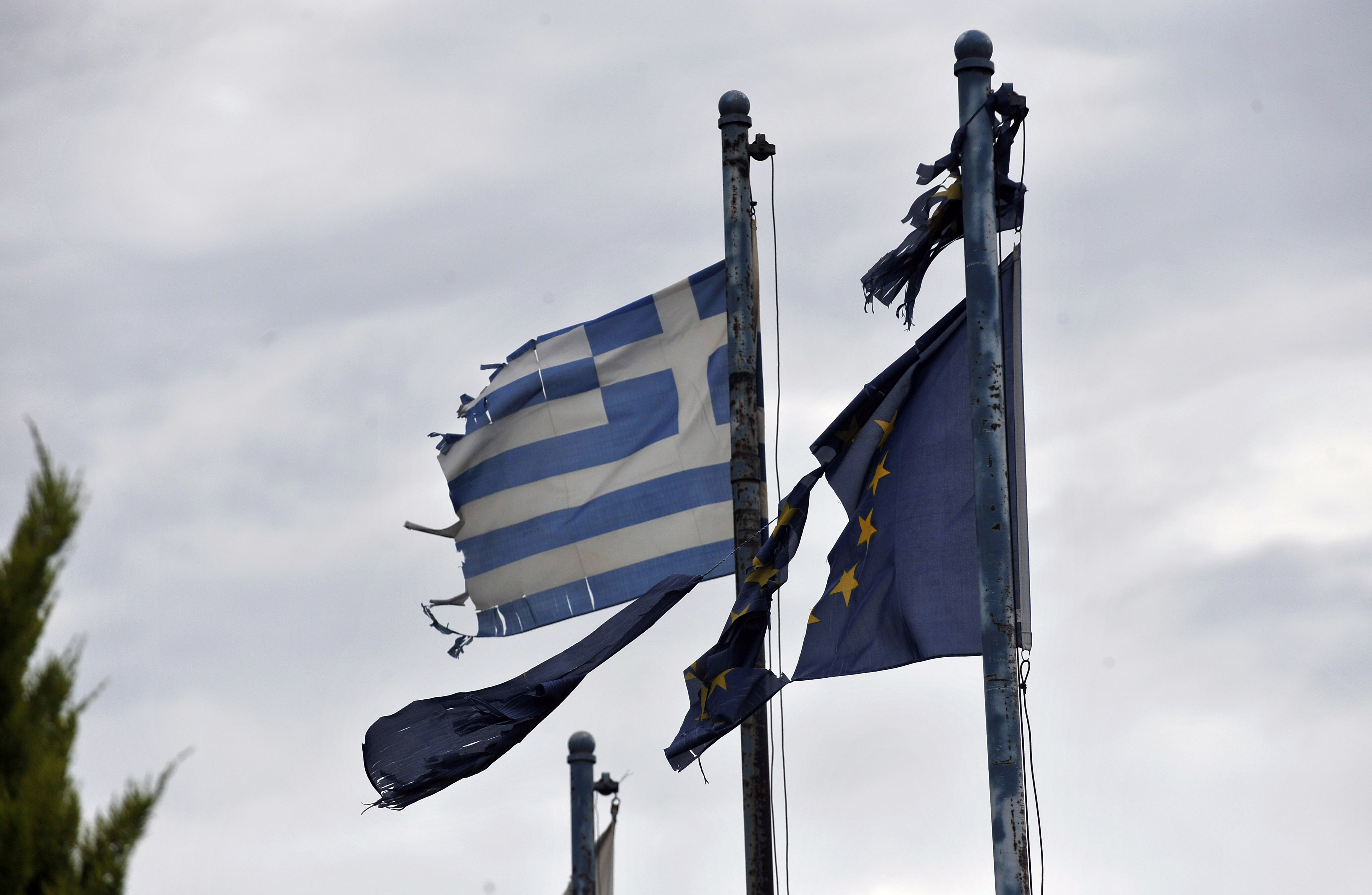 Stern: To Βερολίνο γνώριζε από το ’99 ότι η Ελλάδα δεν ήταν έτοιμη για ευρώ