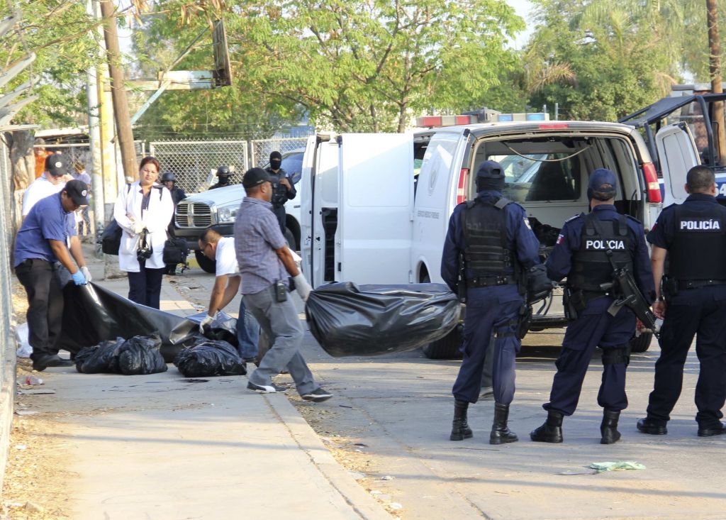 Αποτρόπαια εγκλήματα στον πόλεμο μεταξύ καρτέλ ναρκωτικών στο Μεξικό