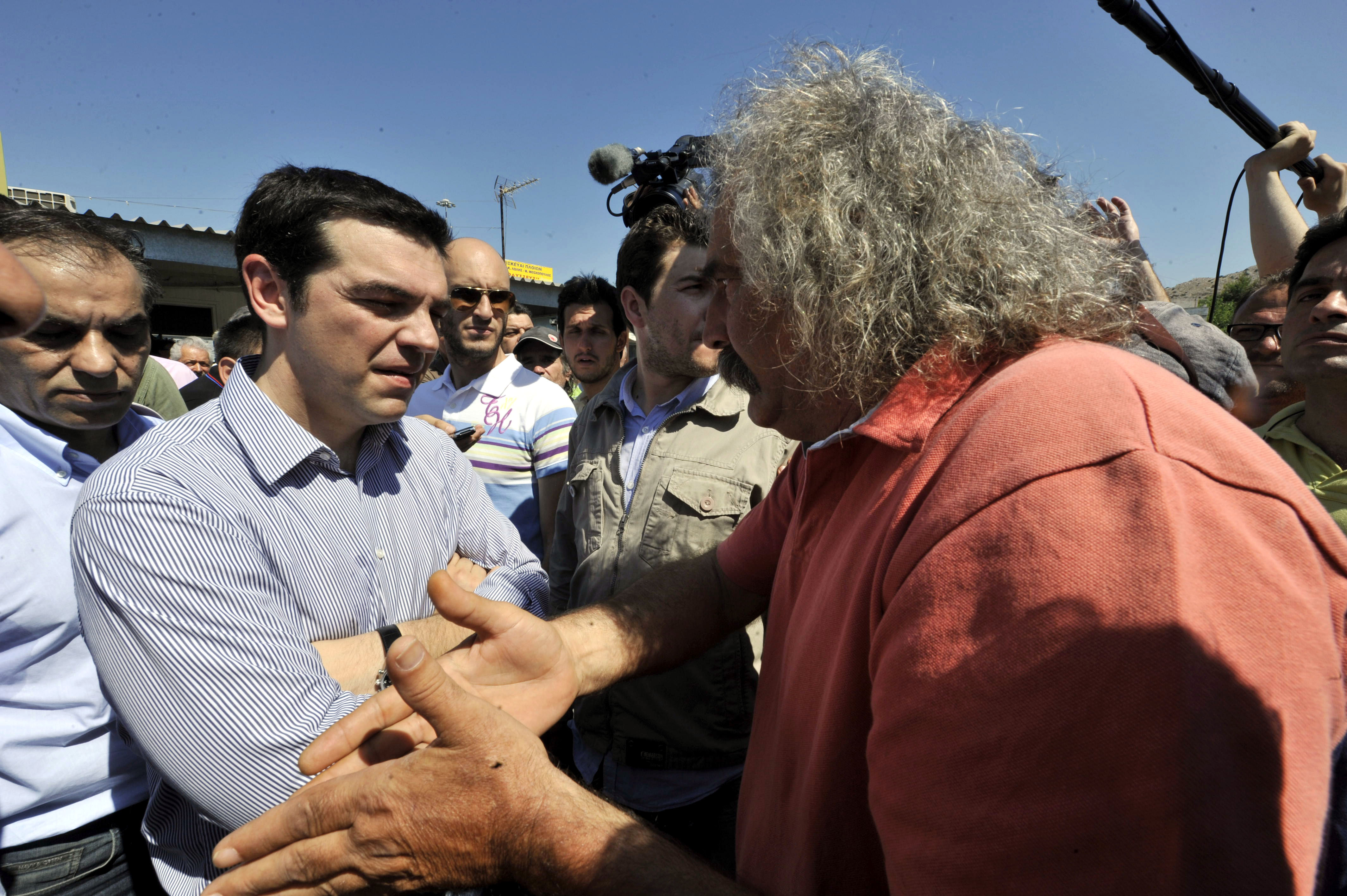 Τσίπρας: «ΣΥΡΙΖΑ ή κοινωνική καταστροφή»