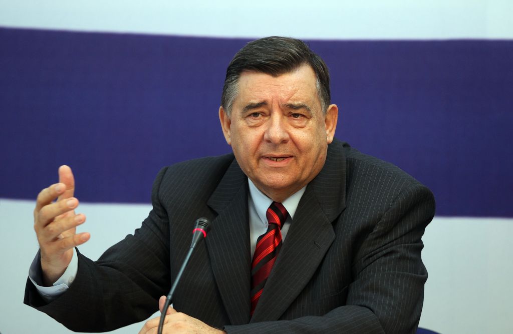 Καρατζαφέρης: «Ναι» σε συνεργασία, αλλά «όχι» επιστροφή στη ΝΔ