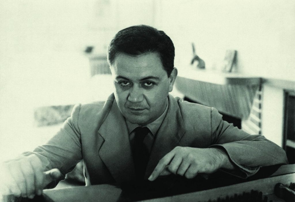 Αφιέρωμα της ΕΡΤ στη μνήμη του Μάνου Χατζιδάκι
