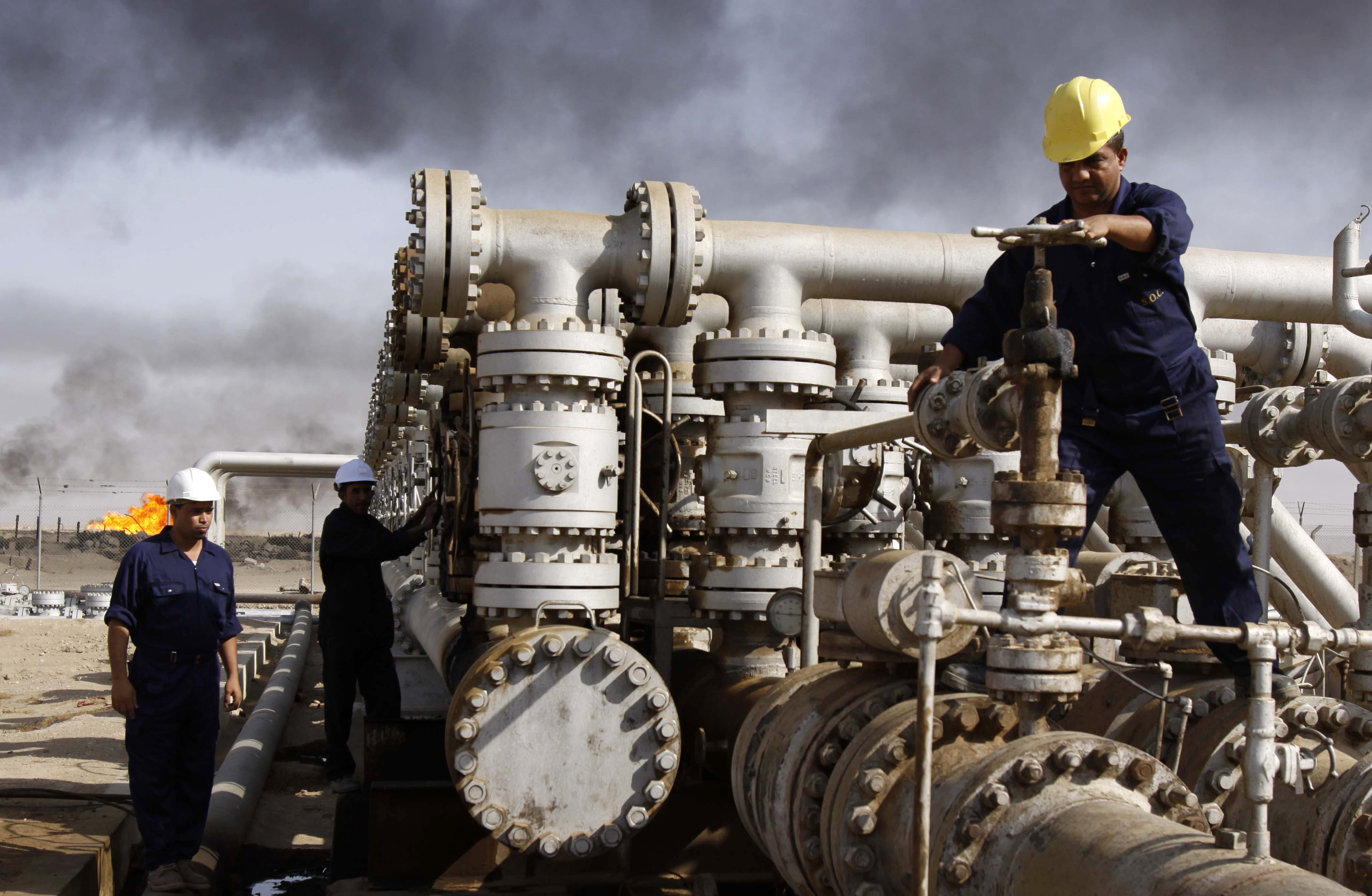 «Ανοιχτοί» για το ISIS οι δρόμοι του πετρελαίου