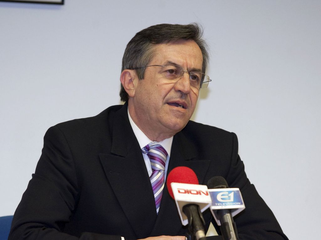 Δύσκολες ώρες για τη 16χρονη κόρη του Νίκου Νικολόπουλου