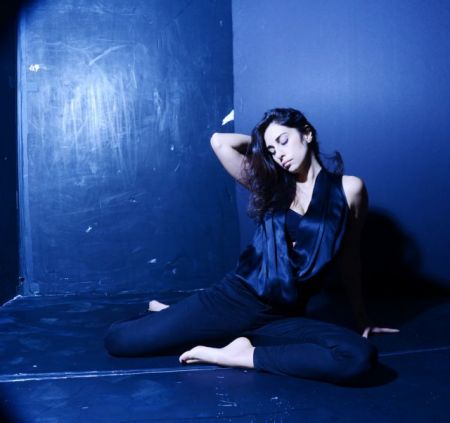 Γιασμίν Χαμντάν: Η λιβανέζα τραγουδοποιός στην Αθήνα