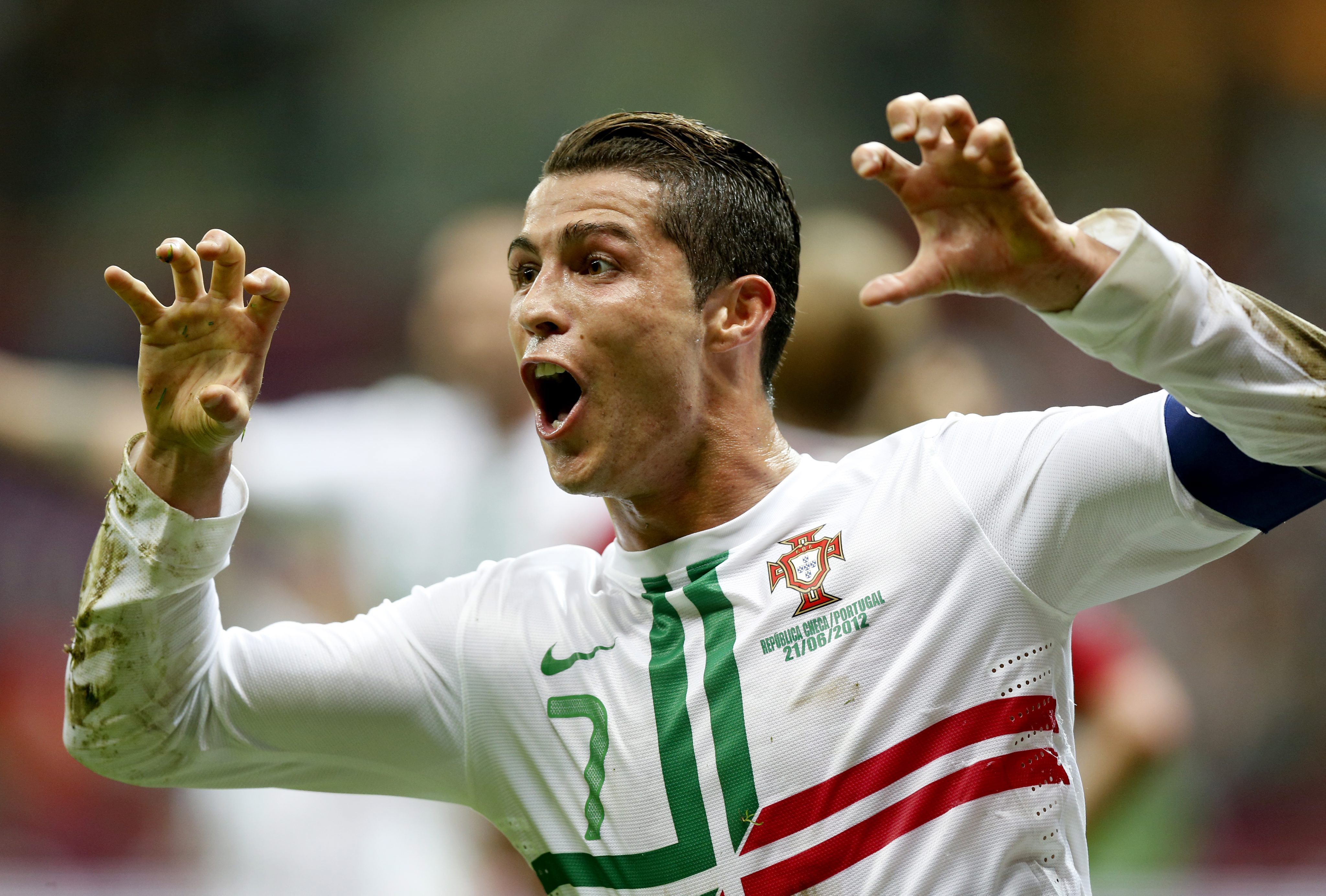 Euro: Ο Ρονάλντο έστειλε την Πορτογαλία στον ημιτελικό